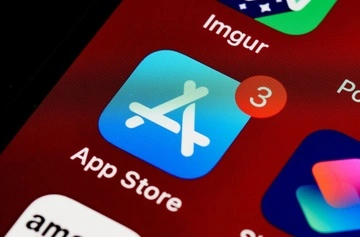 Apple удалила из App Store российские соцсети