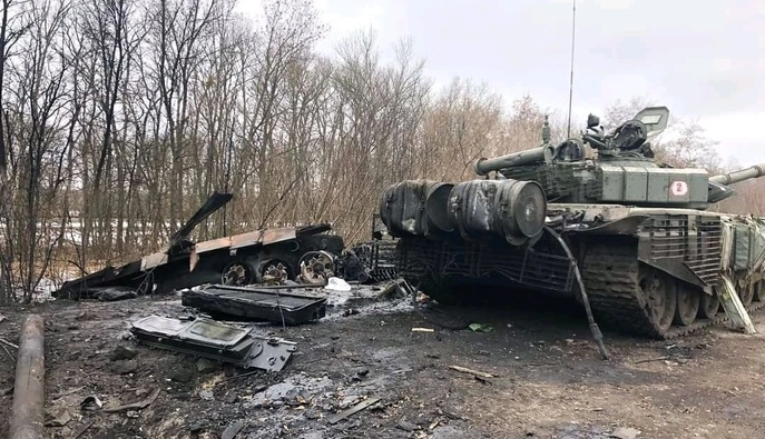 Еще более 1300 оккупантов и сотни единиц техники — потери РФ за день