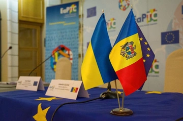 Украинцам в Молдове упростят получение гражданства — что изменится  