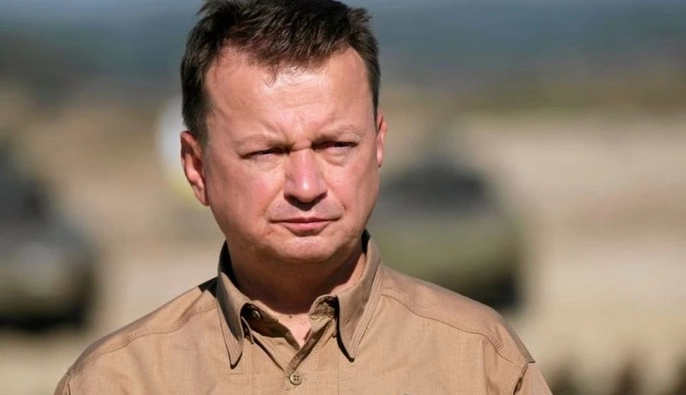 Ексміністр оборони Польщі вирішив повернути Україні орден 