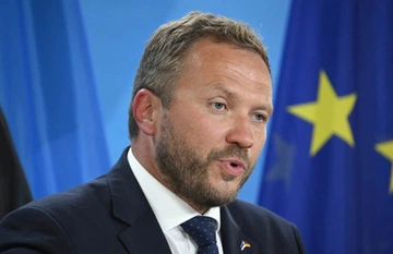 Міністр закордонних справ Естонії виступив за посилення тиску на РФ на тлі ударів України