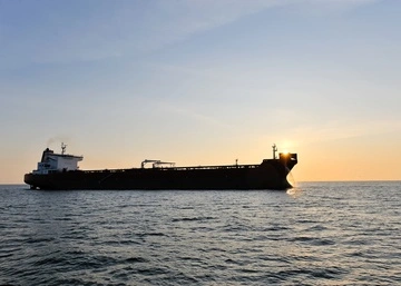 FT: страны Балтии призвали ЕС ускорить введение запрета на российскую нефть