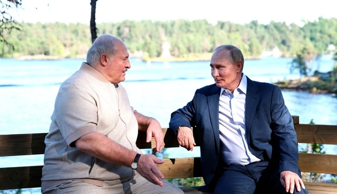 Лукашенко провів зустріч з Путіним у резиденції на Валдаї: що відомо