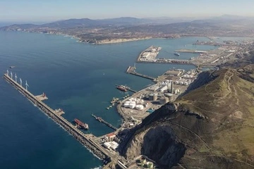 FT: один із ключових портів закликав ЄС не поспішати із забороною російського газу