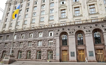 Местное самоуправление в санкционном механизме: между обязанностью выполнять и отсутствием компетенции