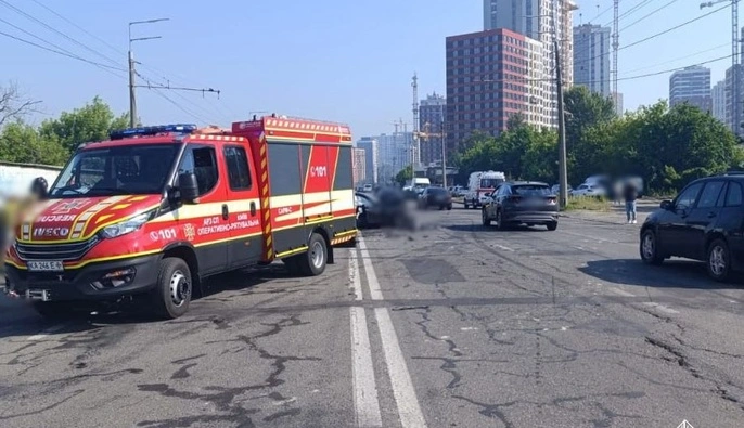У Києві сталася масштабна ДТП 