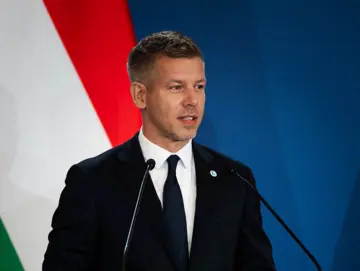 Мадяр заявил, что Венгрия продолжит предоставлять убежище украинцам призывного возраста