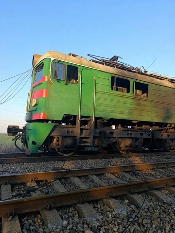 Российский дрон атаковал электровоз в Днепропетровской области