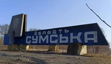 В Сумской области из-за атак РФ разворачивают мобильные АЗС и защитные сетки: в райсовете рассказали детали