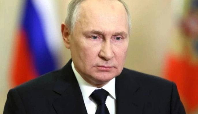 Российские социологи заявляют о падении рейтинга Путина с 