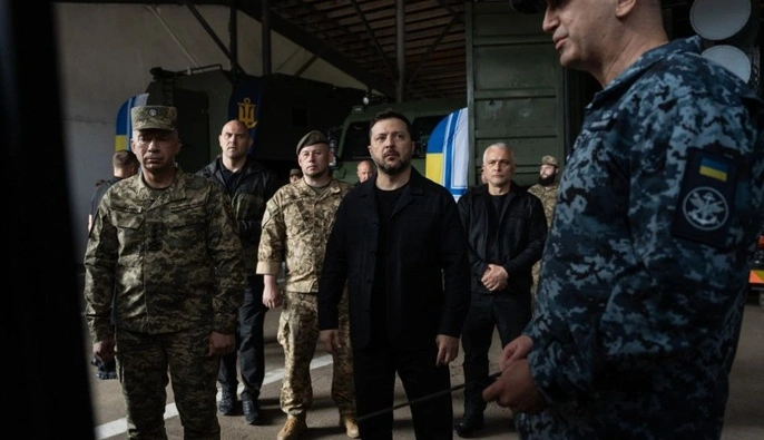 Зеленский в Одесской области обсудил с ВМС увеличение количества вертолетов для усиления ПВО