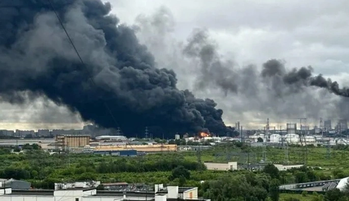 FT: Украинские дроны с начала года поразили российские НПЗ почти в 200 раз