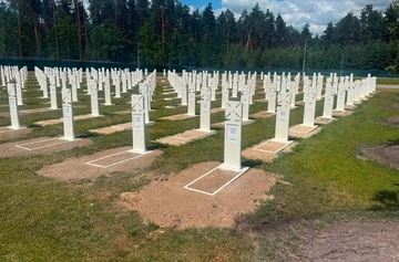 Калмыкова о последствиях непогоды на НВМК: Все места захоронений уже привели в надлежащее состояние
