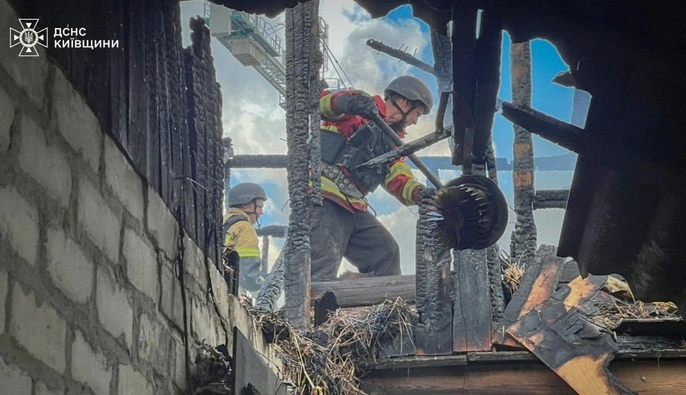 У Вишневому на Київщині внаслідок удару росіян загинуло 5 людей, 21 - постраждали 