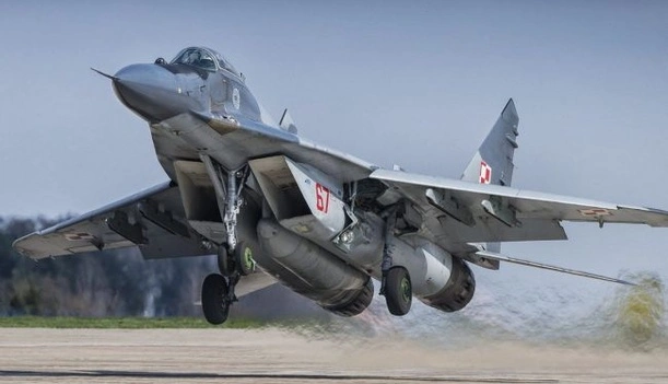 Польща зробила нову заяву про передачу Україні МіГ-29 – що відповіли у Міноборони