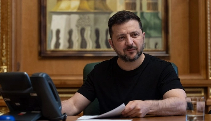 Зеленський почувається впевнено перед зустріччю з Трампом на саміті НАТО — Bloomberg