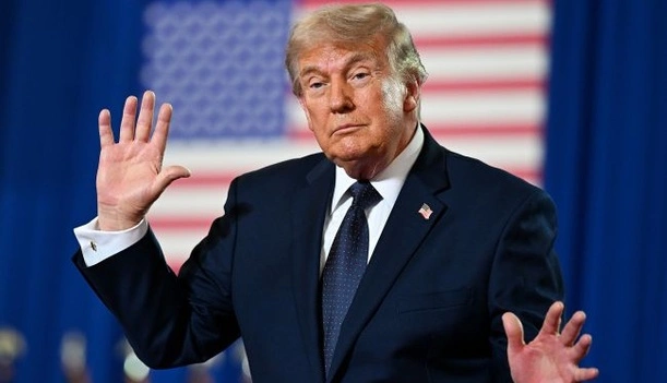Трамп змінив тон щодо Мелоні та назвав її 