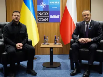 "Потрібні сильні відносини": Зеленський розкрив деталі зустрічі з Навроцьким після конфлікту
