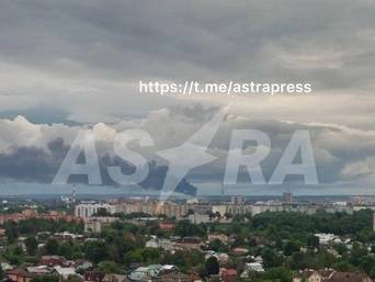 У Твері палає нафтобаза 