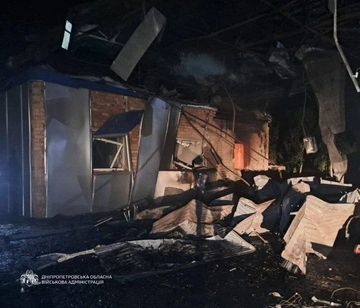 Росіяни атакували три райони Дніпропетровщини: пошкоджені підприємство та АЗС
