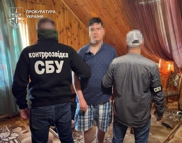 Просив росіян вдарити по Хмельницькому: затримано підозрюваного у наведенні нових ударів РФ