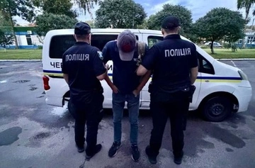 У Сумах затримали чоловіка, який зрізав тролейбусні дроти після авіаудару — поліція