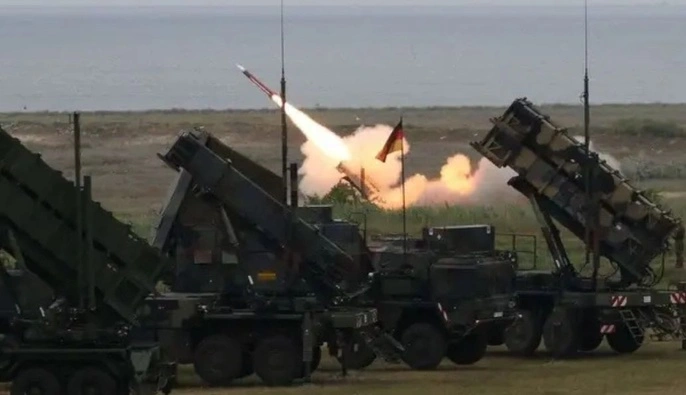 Україна здатна виготовляти ракети для Patriot швидше та краще за США — конгресмен