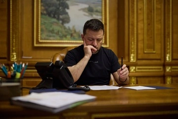 Зеленський подав до Ради законопроєкти про продовження воєнного стану та мобілізації