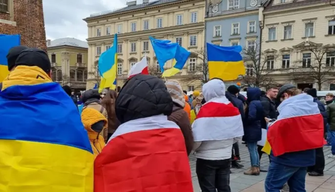 Напади на українців у Польщі: чому головною гарантією безпеки залишається власна держава