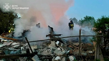 Окупанти вдарили по будинку на Чернігівщині 