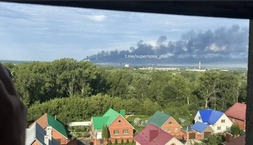 Горят НПЗ и танкеры: Генштаб рассказал о результатах ночной атаки на Россию