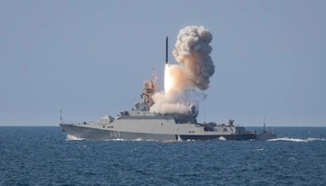 Удари по тіньовому флоту РФ в Азовському морі ускладнили російську логістику — ВМС