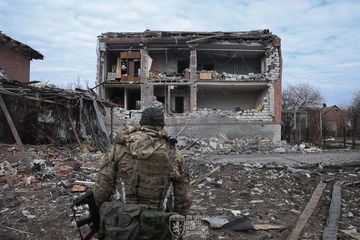 "Сильно изуродована обстрелами": военные показали, как выглядит Дружковка в Донецкой области.