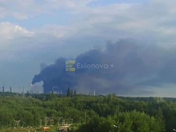Атака беспилотников полностью остановила работу одного из крупнейших нефтеперерабатывающих комплексов РФ