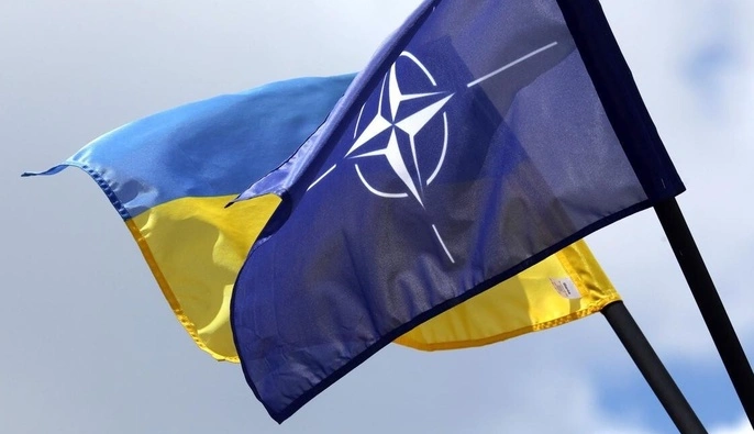 Страны НАТО согласовали военную помощь Украине на 140 млрд евро к 2027 году - СМИ