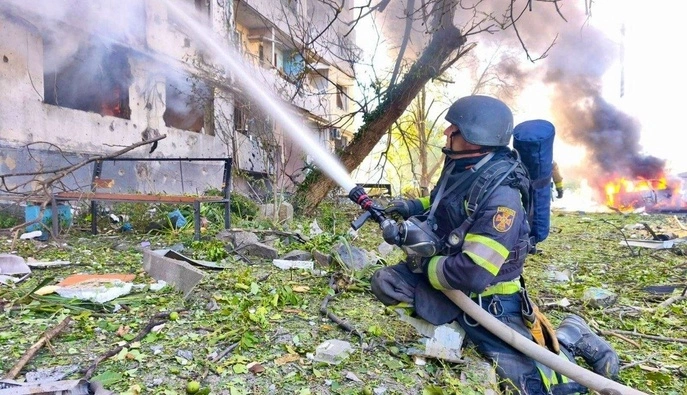 Росія вдарила по Павлограду: двоє людей загинули, є поранені – перші деталі