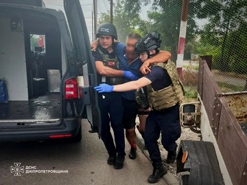 Россия обстреляла спасателей в Днепропетровской области: есть пострадавшие