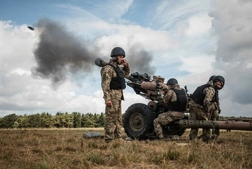WSJ: Київ хоче виробляти гаубиці перед складнішими проєктами, зокрема випуском ракет Patriot 