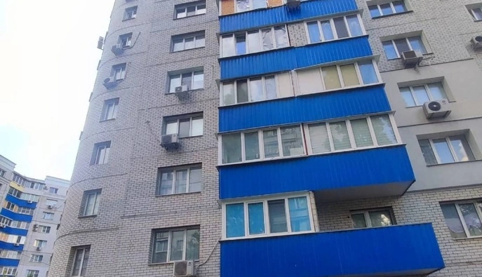 В Харькове подросток выпал с 16 этажа