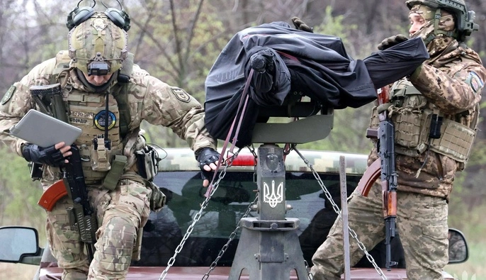 Украина не может сбивать баллистические ракеты собственным оружием: Зеленский назвал главную проблему с ПВО