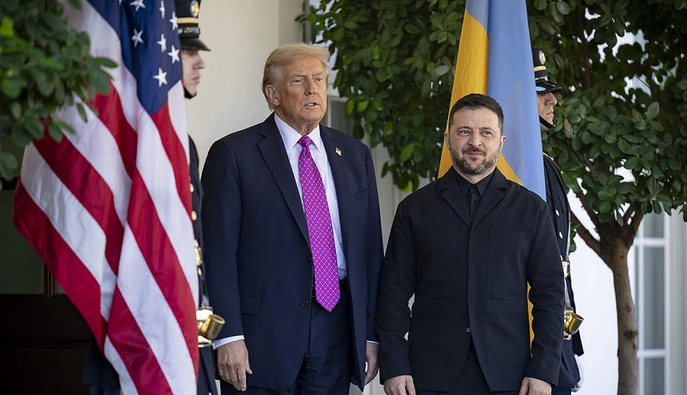 Зеленський прибув до Білого дому на зустріч із Трампом — Reuters