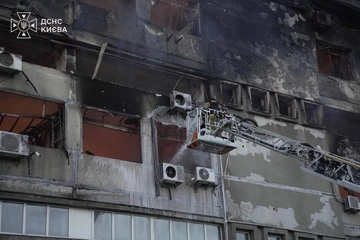 Россияне атаковали Киев: в двух районах вспыхнули пожары, есть погибший