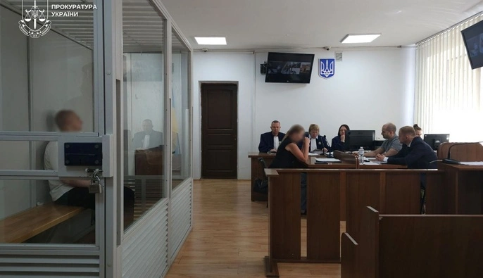 В Закарпатье осудили мужчину, который выманил у матери погибшего военного более 6,6 млн. грн