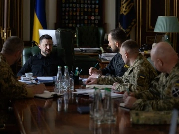 Зеленский провел совещание по противодействию баллистическим ударам РФ и ситуации на фронте