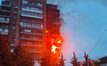 Россияне нанесли авиаудар по Краматорску: вспыхнул дом, есть раненые