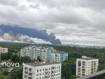 Росію цієї ночі атакували дрони: під ударом опинилися склади Wildberries та, ймовірно OZON 