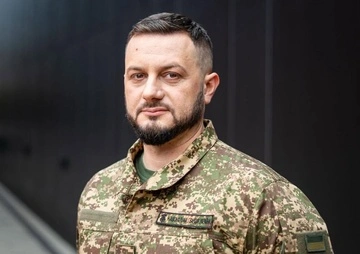 Командир "Хартии" впервые высказался после покушения и пообещал месть