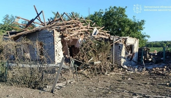 Россия нанесла более тысячи ударов по Запорожской области в сутки: есть погибший и раненые