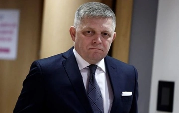 Фицо предложил помощь Венгрии на фоне энергетического кризиса