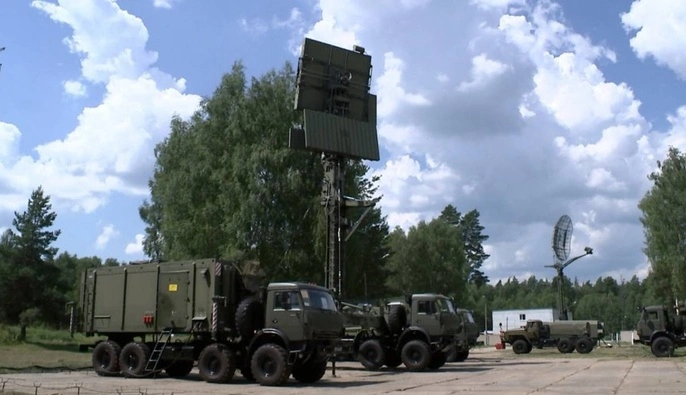 ГУР провело операцию в Крыму: морские платформы с FPV-дронами поразили радиолокационные объекты